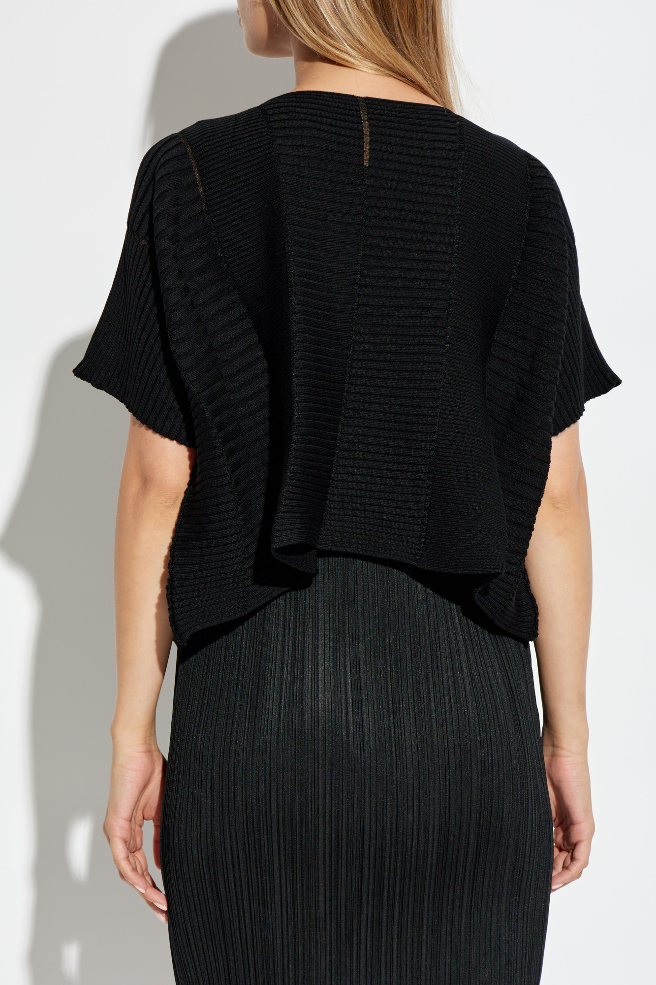 トップス ISSEY MIYAKE / Short cardigan Black Short Cardigan Issey Miyake - Vitkac Italy